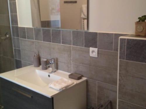 Le Mas de Servant Roulottes et chambres d'hôtes Auberives-en-Royans Quarto foto